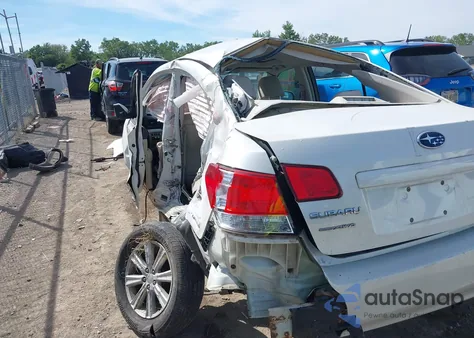 2011 Subaru Legacy 2.5I Premium z USA, uszkodzony, nr VIN 4S3BMCG69B3254400